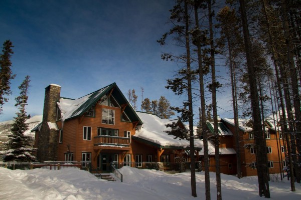 LLAC winter exterior