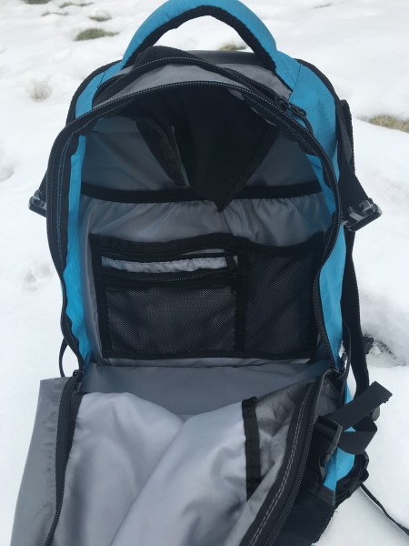 pockets in the main compartment, Paxis backpack