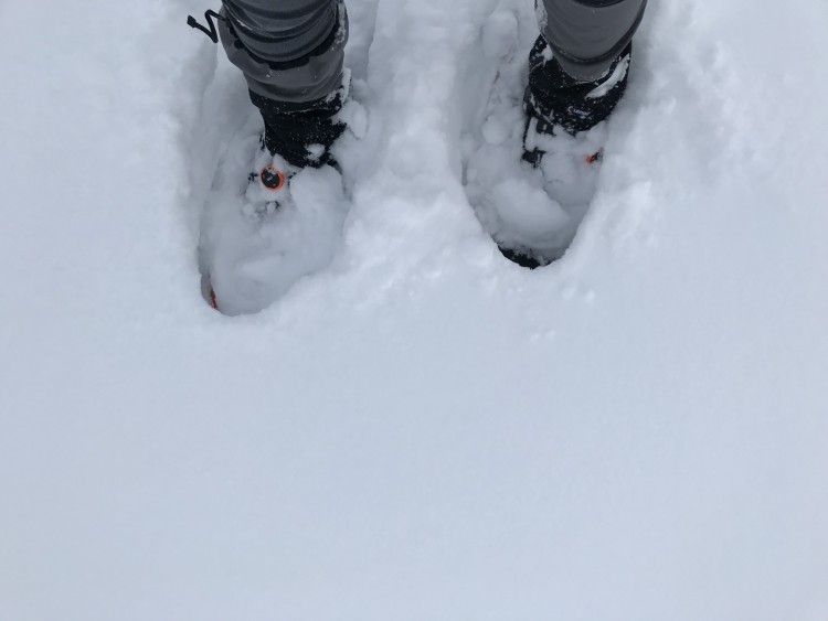 Atlas Apex MTN in deep snow