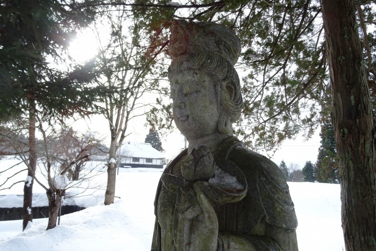 statue near the lake