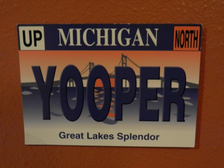 postcard featuring the Yooper license plate of Michigan