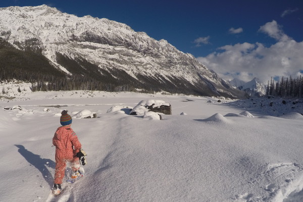 Snowshoeing across Medicine Lake, Jasper 