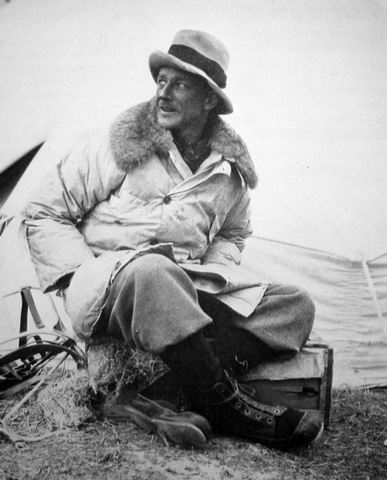 history of puffer jackets: George Finch