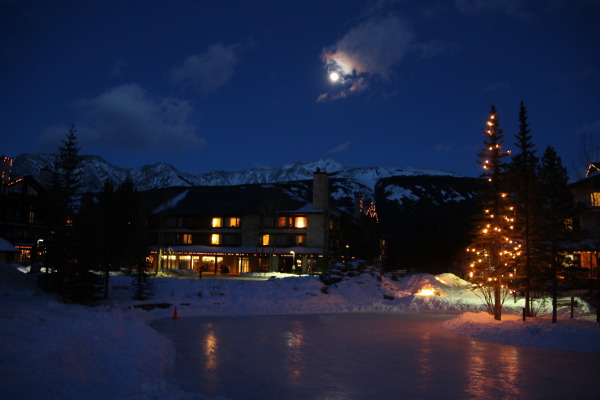 Kananaskis Village at Night (photo: Mark Koob)