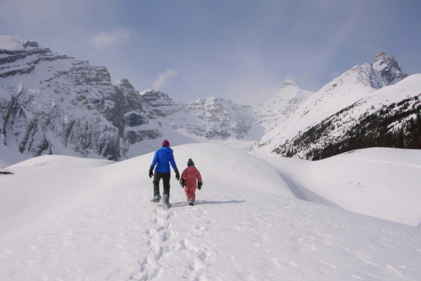 Spring Snowshoeing on the Icefields Parkway