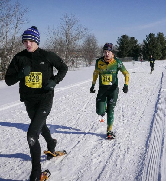 Under .25 miles remain in the U-shaped finish as Tim Buerger leads Tyler Dezago at this point with Paul Schmitt in the background.