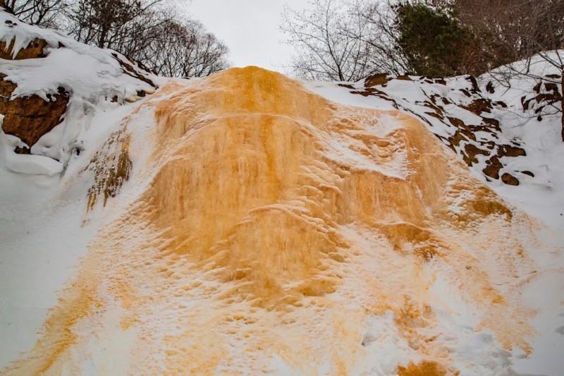 Urabandai yellow waterfall