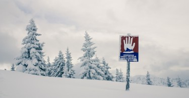 avalanche sign on the mountain