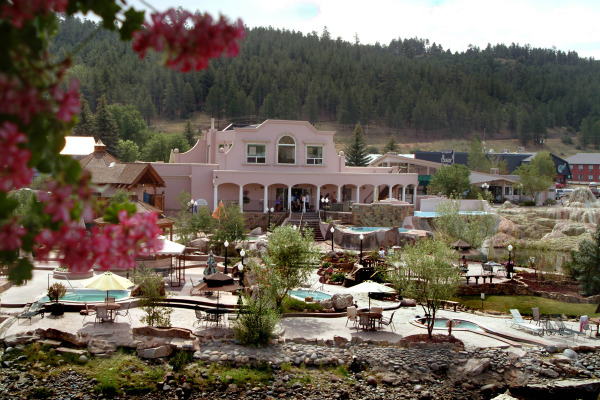 bathhouse_300