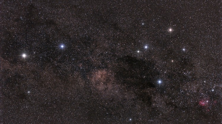 star constellations for navigation: Southern Cross and Alpha and Beta Centauri
