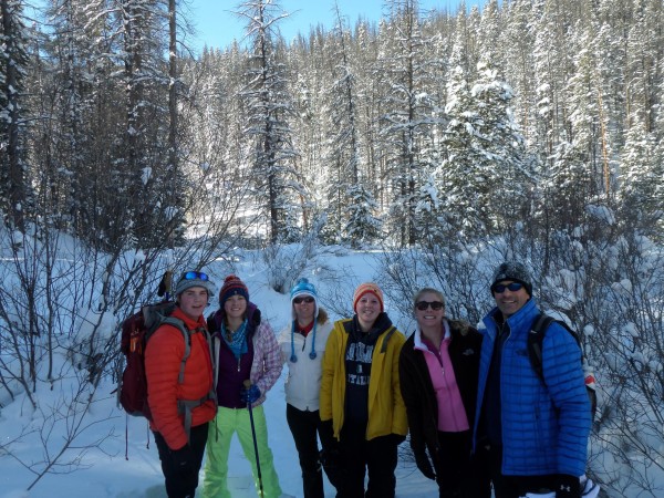 Group photo at the Strawberry Lake summer parking lot.