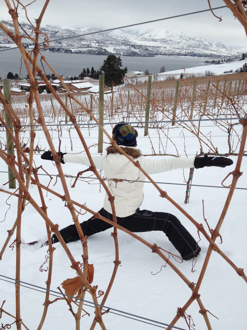 Snowga Combines Yoga and Snowshoeing Benefits Body and Soul